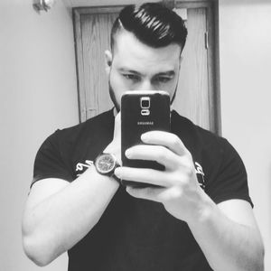 Meet your Posher, José